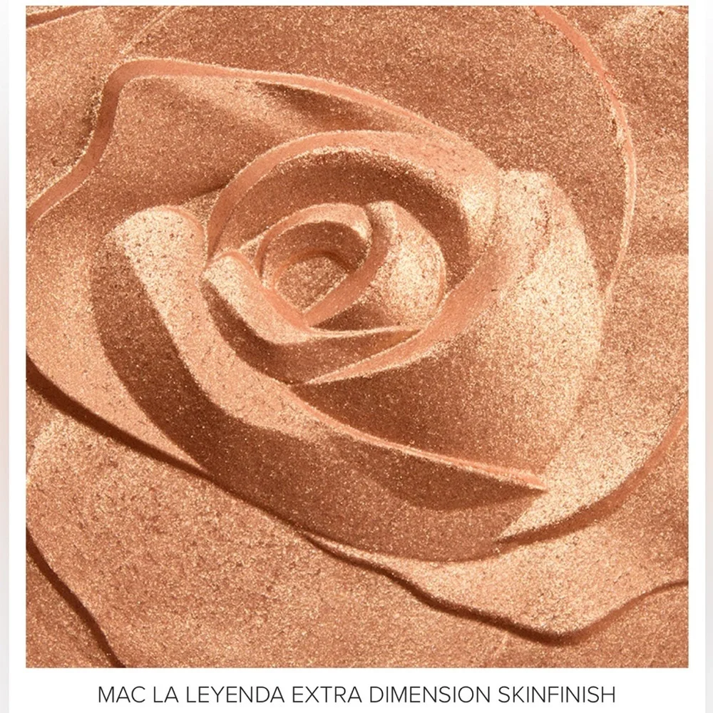MAC Cosmetics La Leyenda Extra Dimension Skinfinish